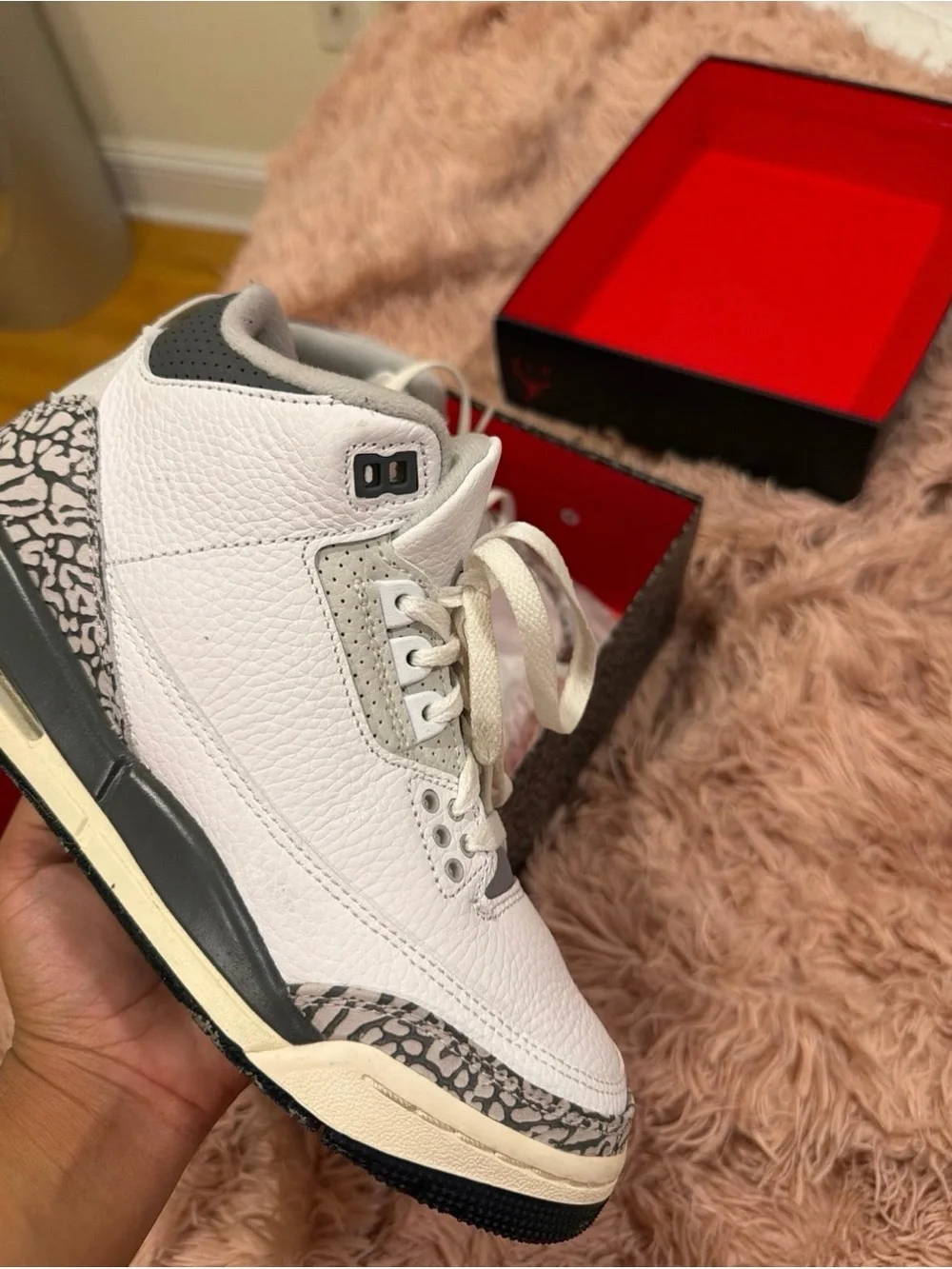 Jordan Boys White, Gray and Black Retro Basketball Sneakers